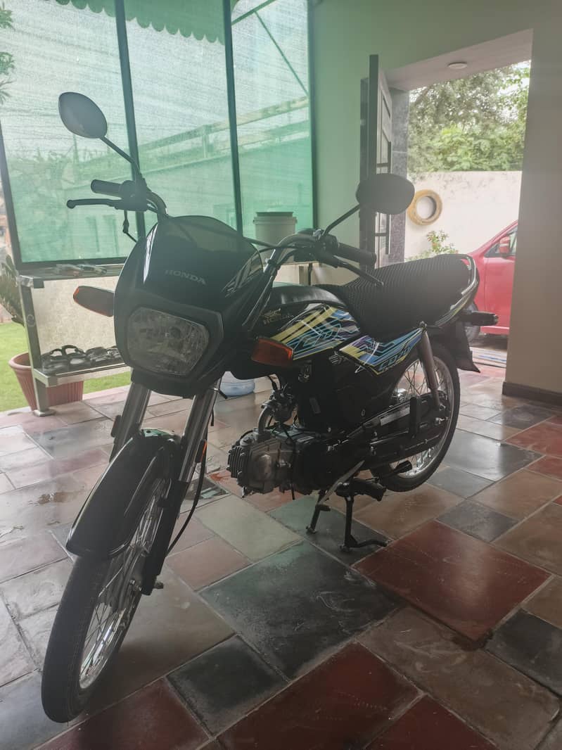 cd 70 dream 8