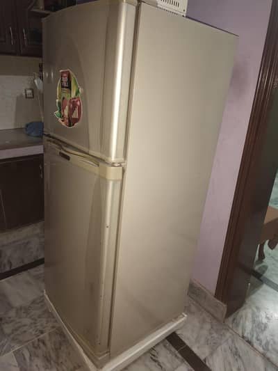 dawlance fridge