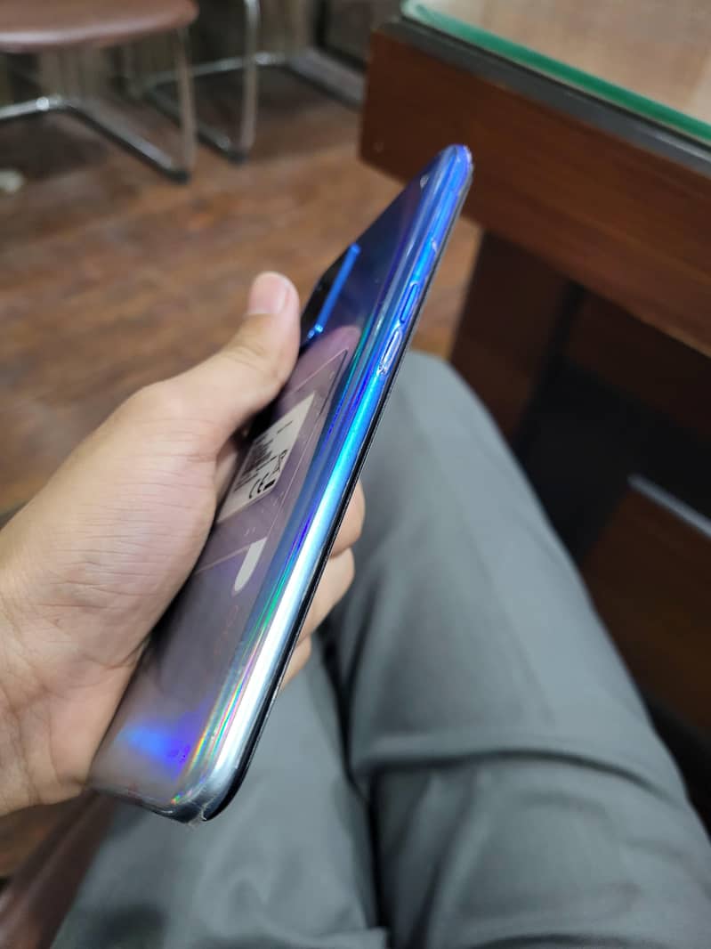 OPPO A54 4