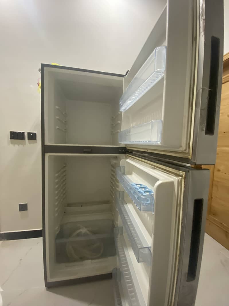 Refrigerator 1
