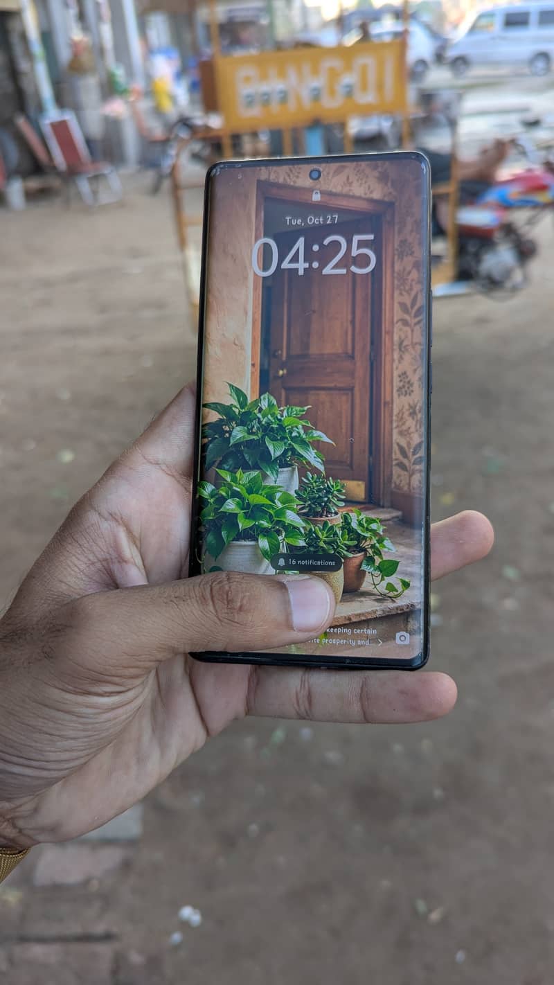 Vivo V30 5