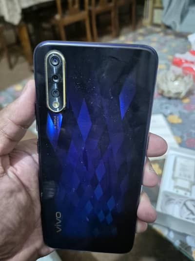Vivo S1