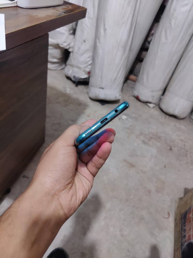 Samsung Mobile A30s 5