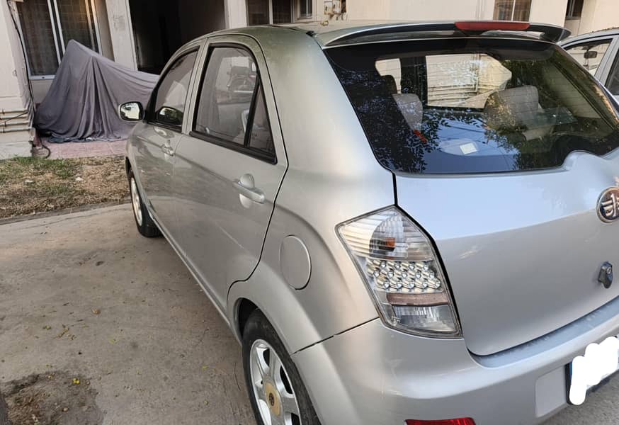 FAW V2 2015 3