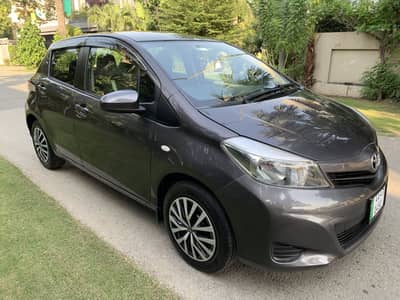 Toyota Vitz 2013