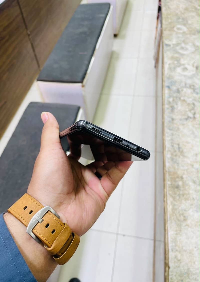 Samsung Mobile A72 6