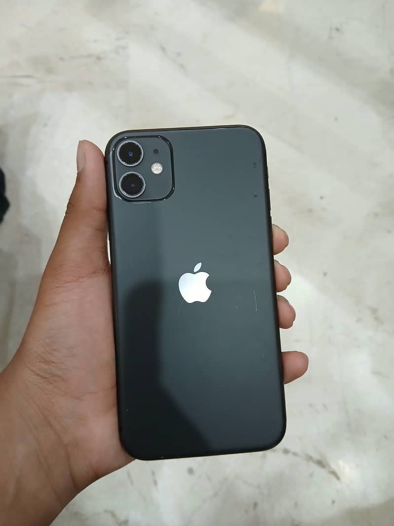 Apple iPhone 11 0