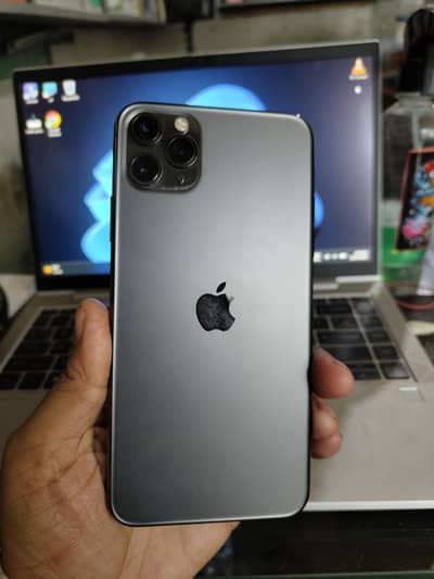 Apple iPhone 11 Pro Max 256 gb pta face off