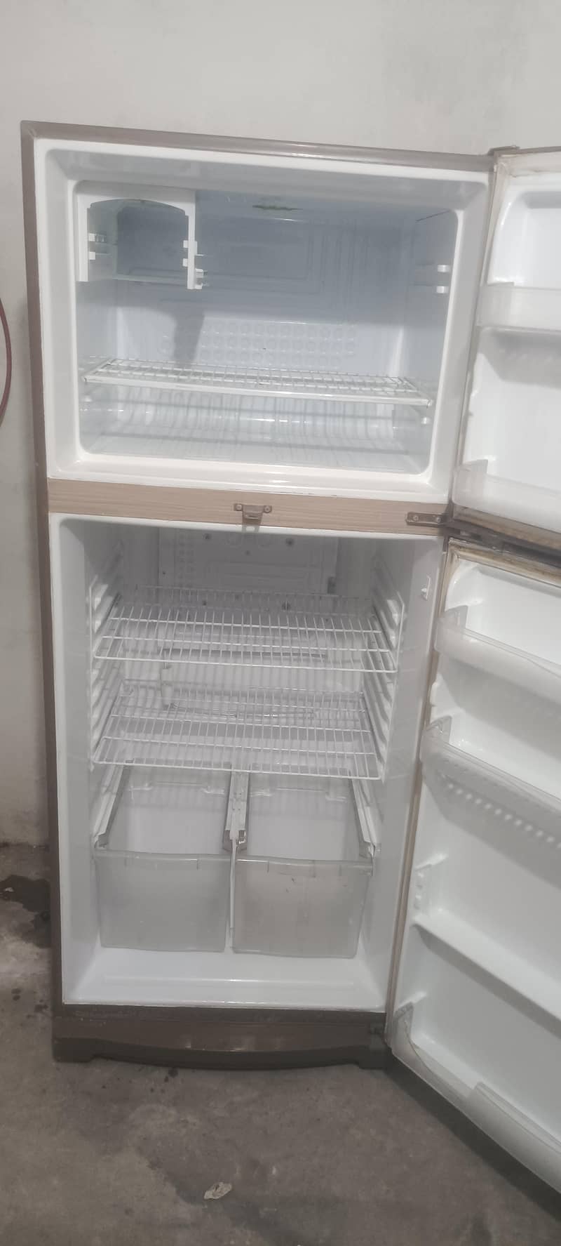 Refrigerator 5