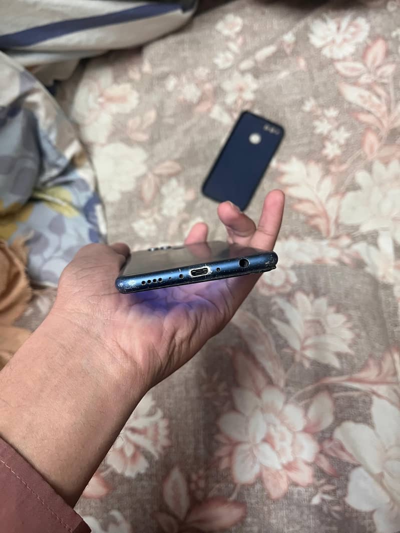 Huawei honor 7x 3