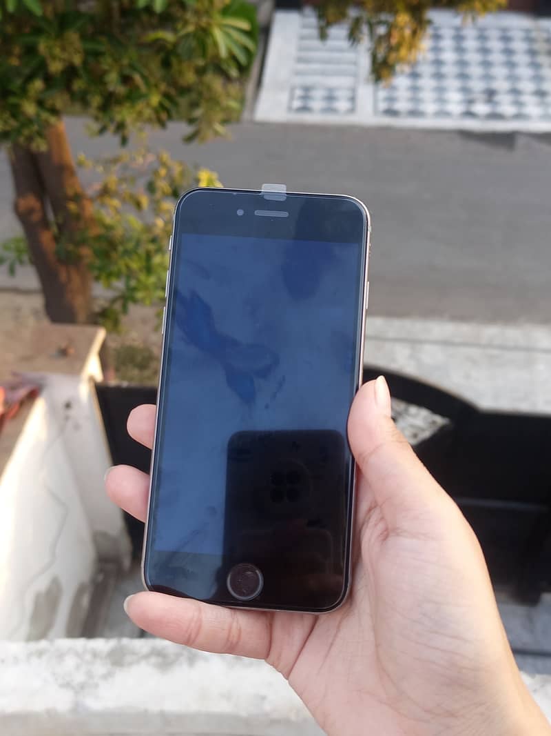 Apple iPhone 6S 0