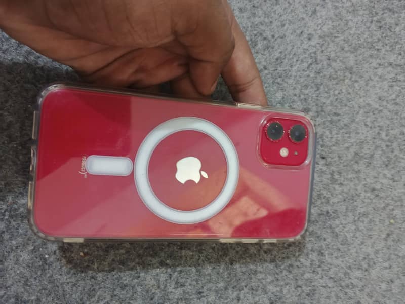 Apple iPhone 11 3