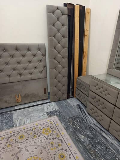 Master size bed and dressing  for sale