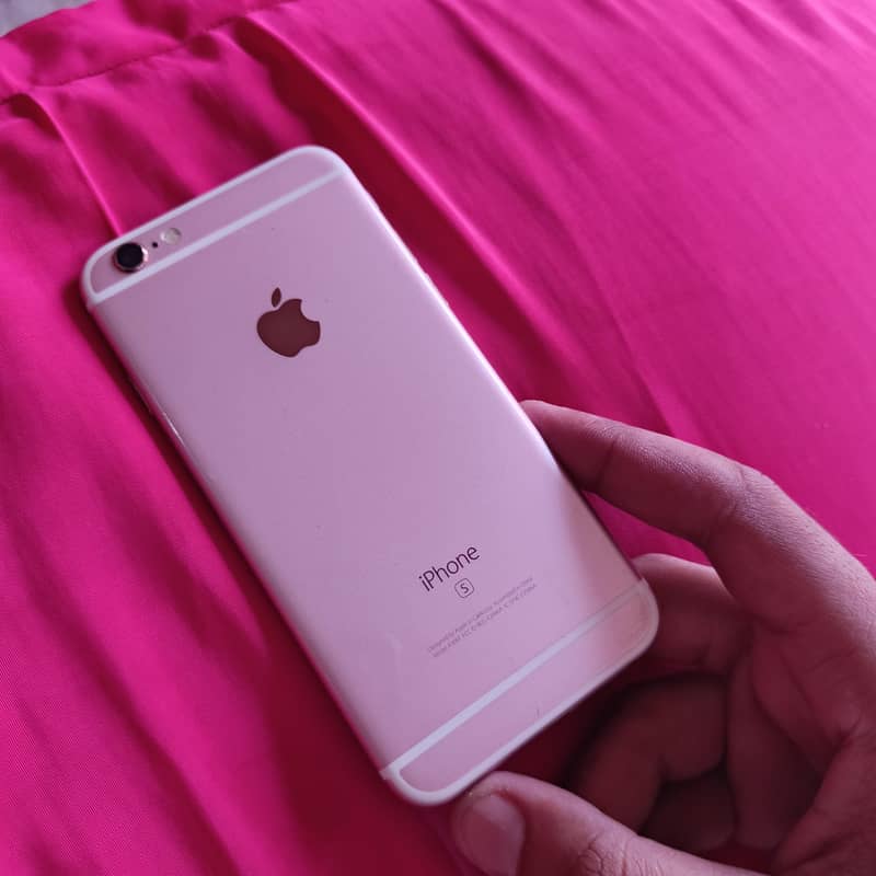 Apple iPhone 6S 2