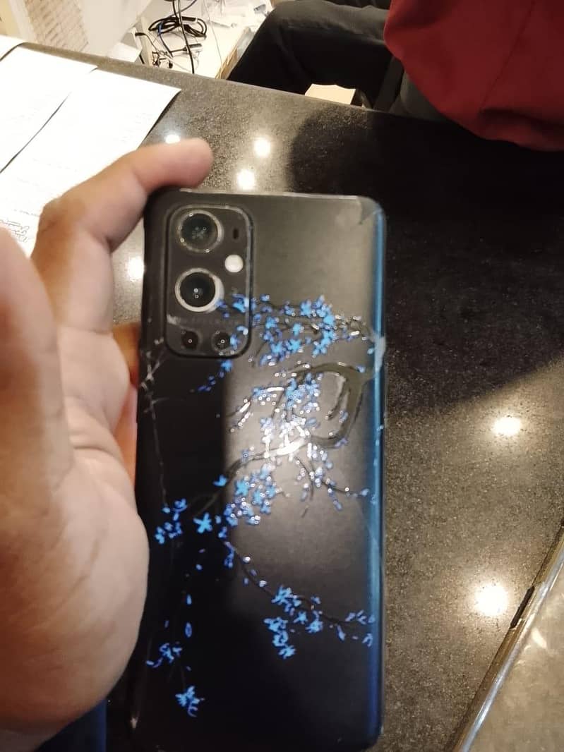 One Plus 9 Pro 3