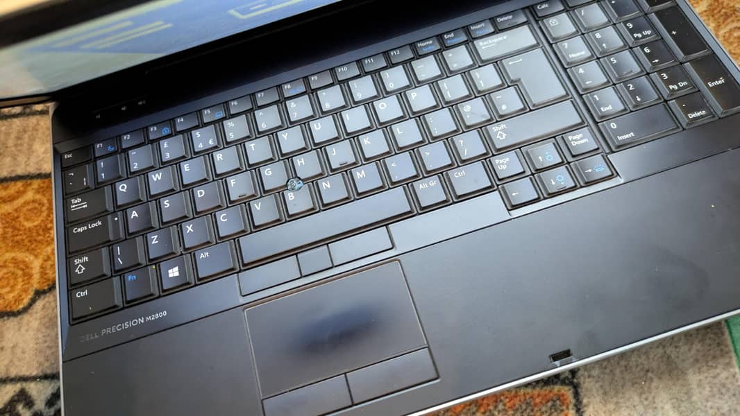 Dell precision M2800 3