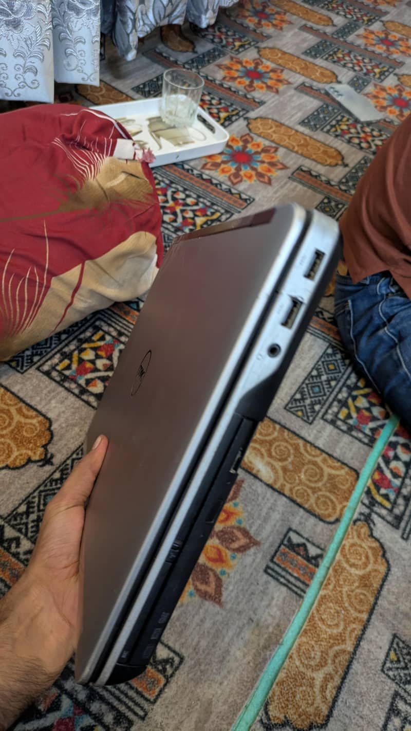 Dell precision M2800 7
