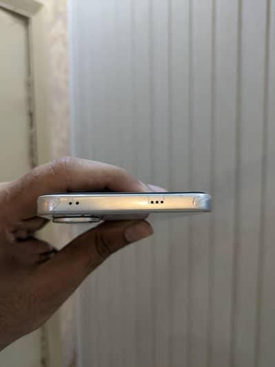 Vivo Y400