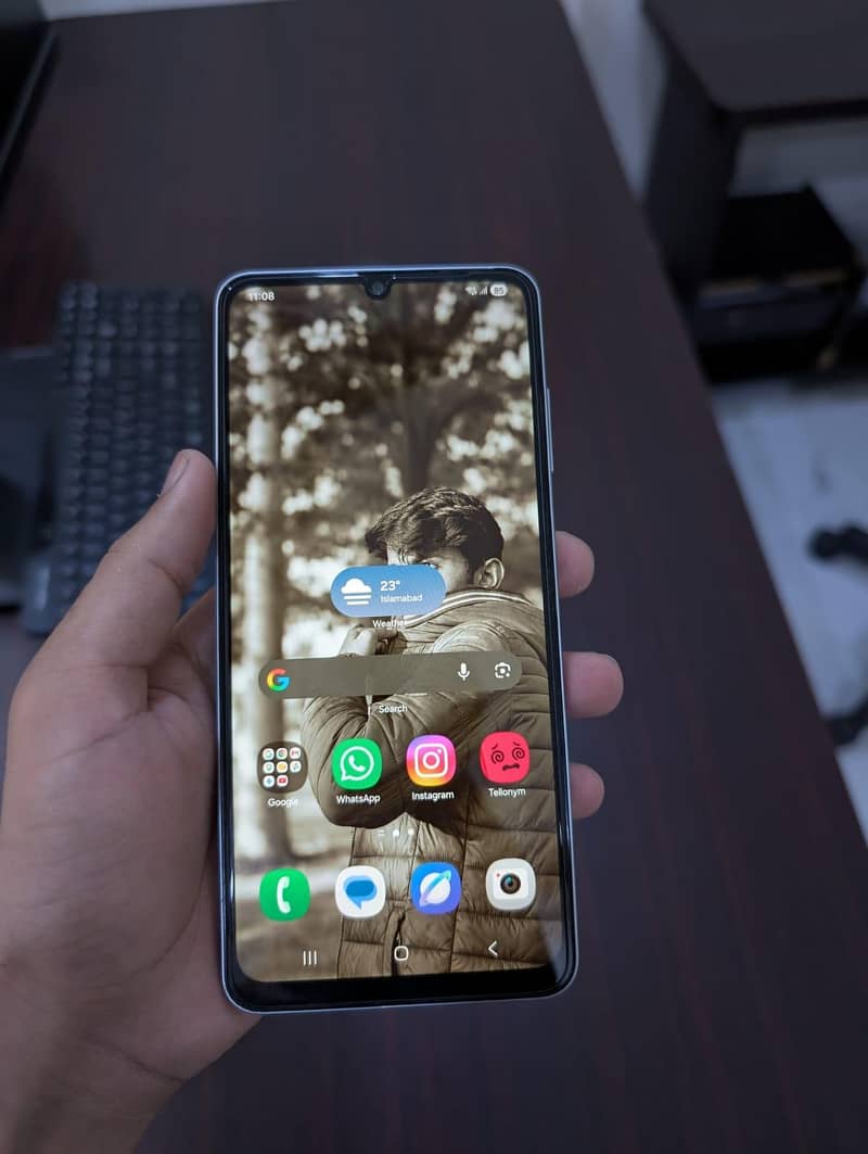 Samsung A06 0