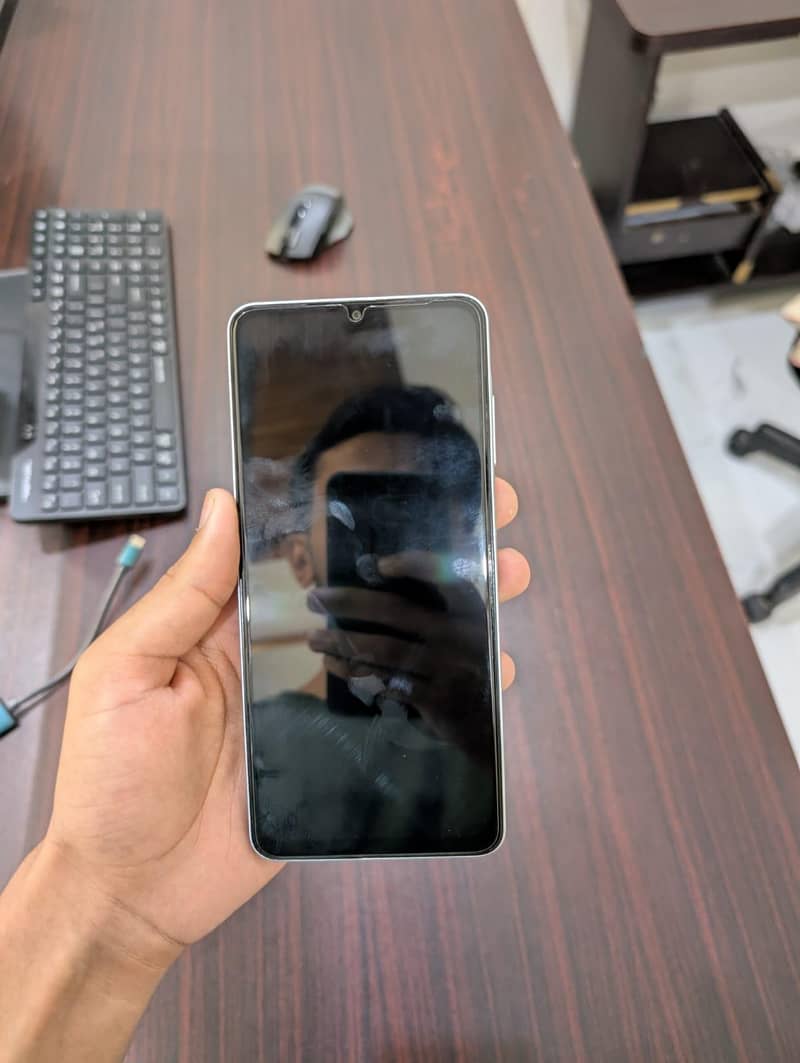 Samsung A06 1