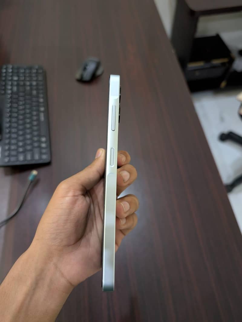 Samsung A06 5