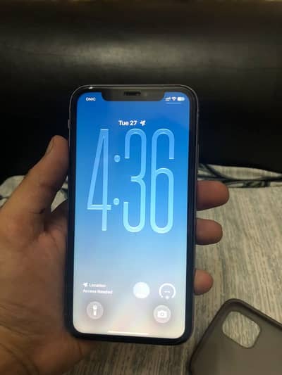 Apple iPhone 11