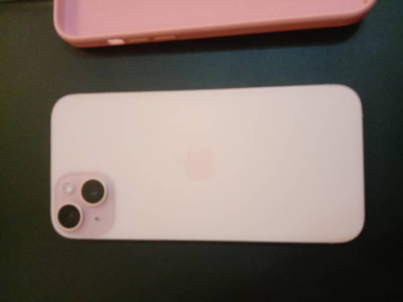 Apple iPhone 15 plus 3