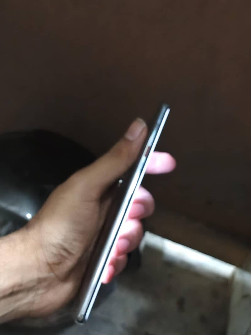 Tecno CAMON 40 Pro 2