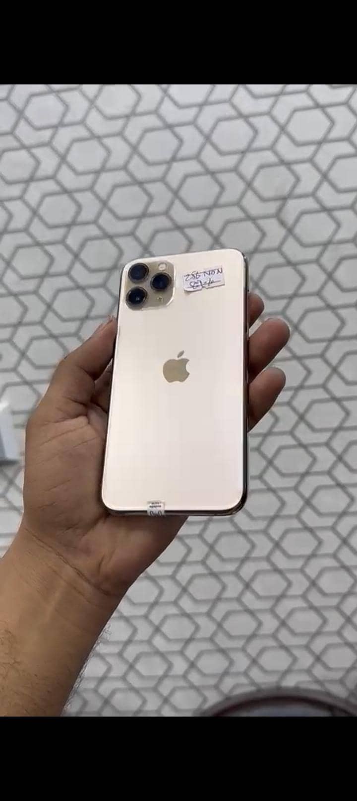 Apple iPhone 11pro 4