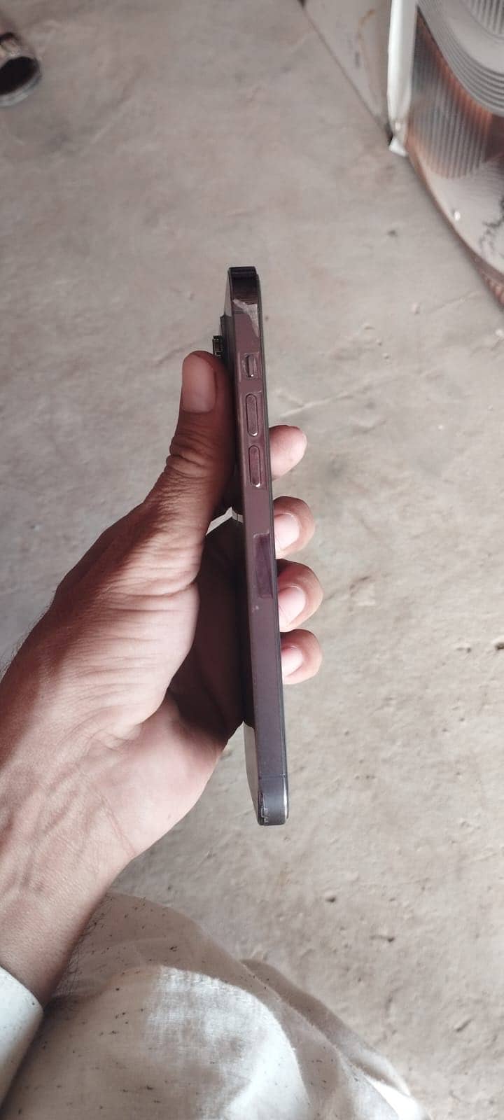 Apple iPhone 14 Pro Max 3