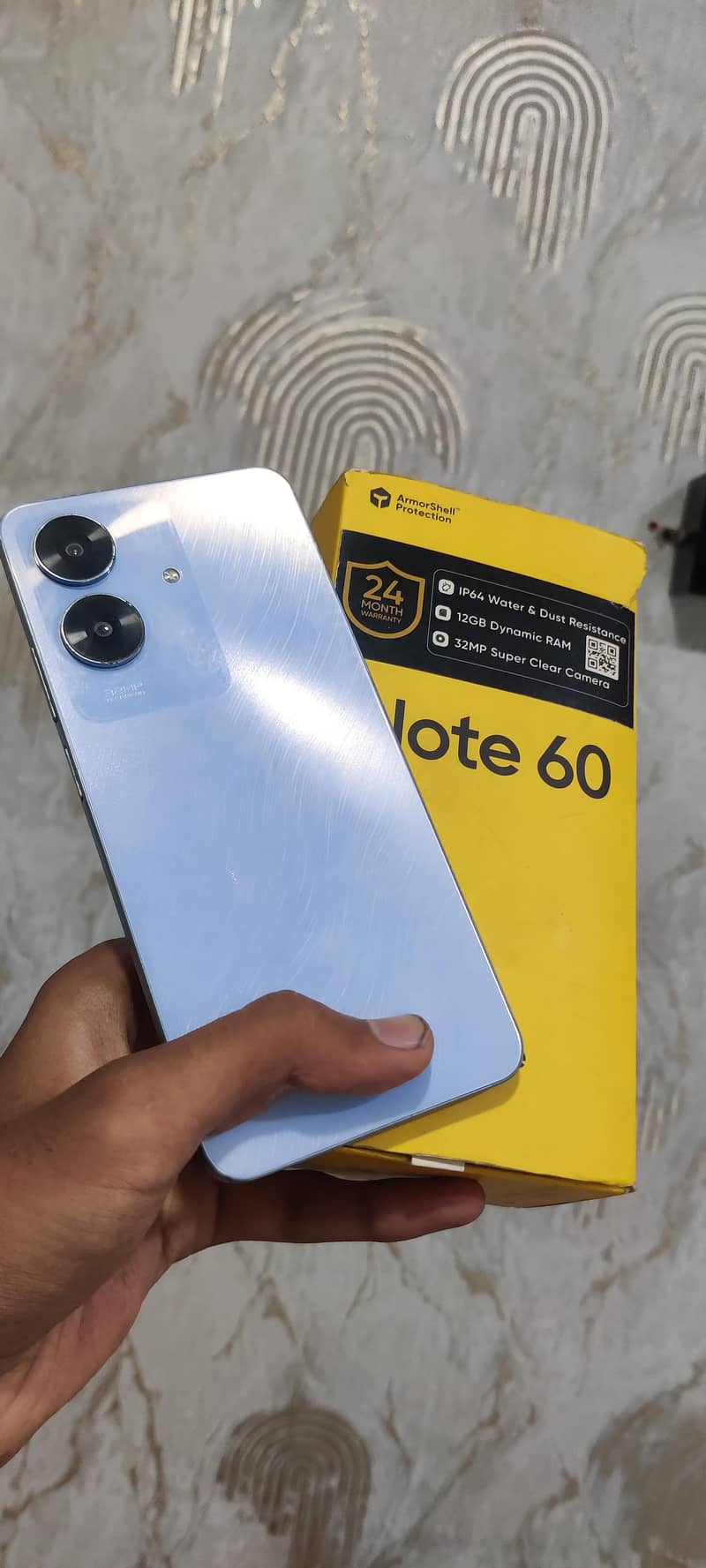 Realme Note 60 4