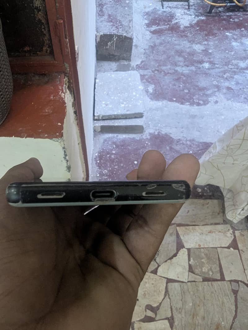 Google Pixel 6a 1
