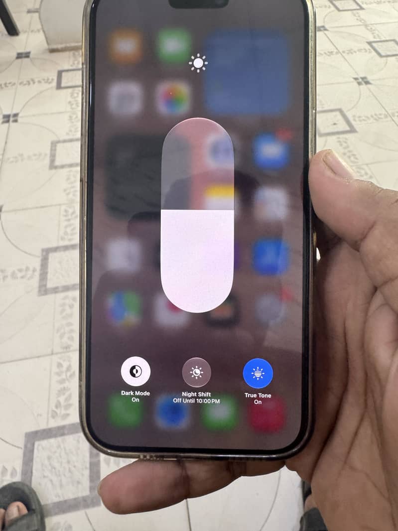 Apple iPhone 16 Pro Max 5
