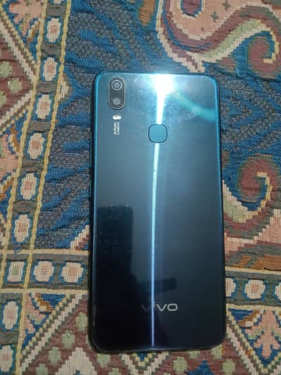 Vivo Y11