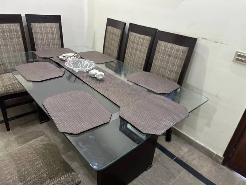 Dinning table 4