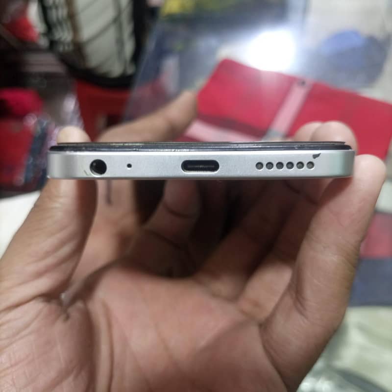 Tecno SPARK 30C 3