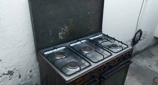 Corona Brand Five Stove Cooking Range