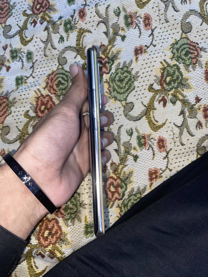 Infinix Zero 30 4