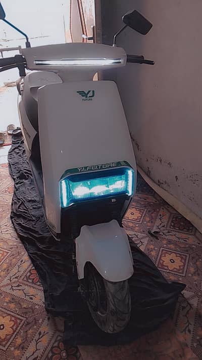 YJ FUTURE ELECTRIC BIKE FOR SALE 10/10