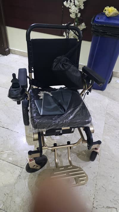 electric wheelchair
