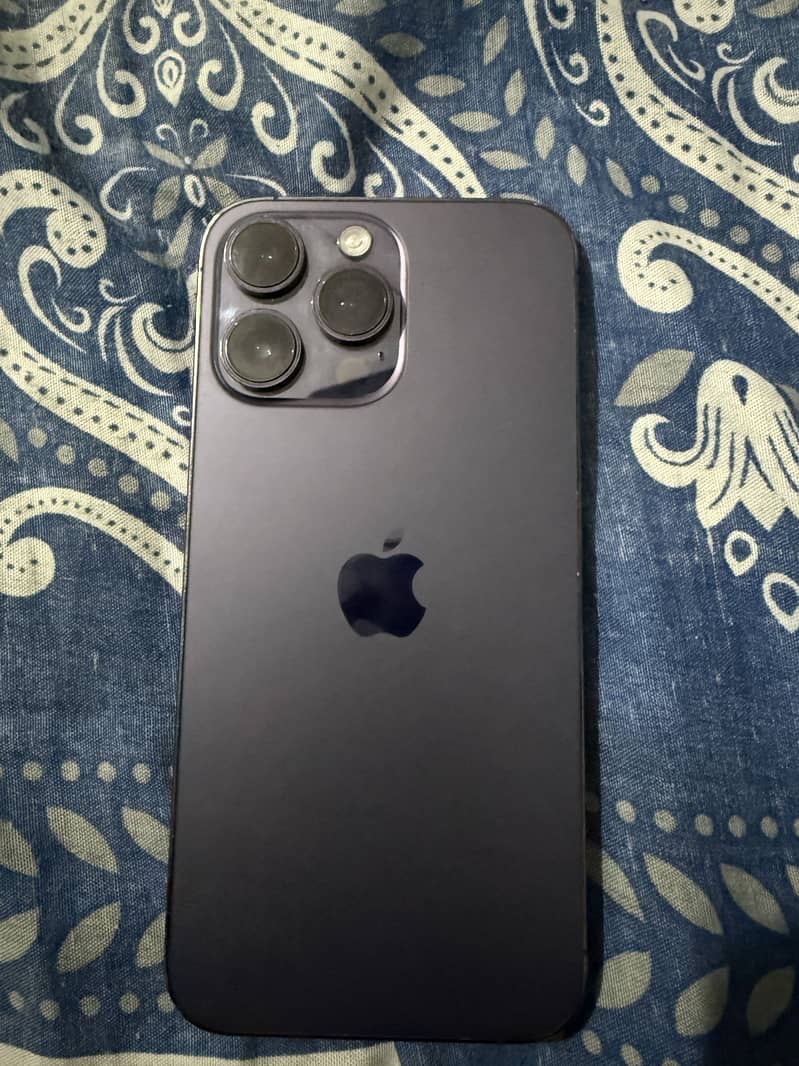 Apple iPhone 14 Pro Max 3