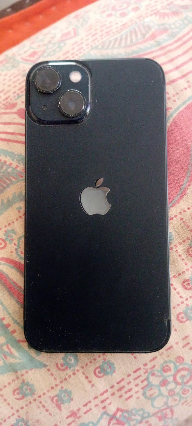 Apple iPhone 13 1