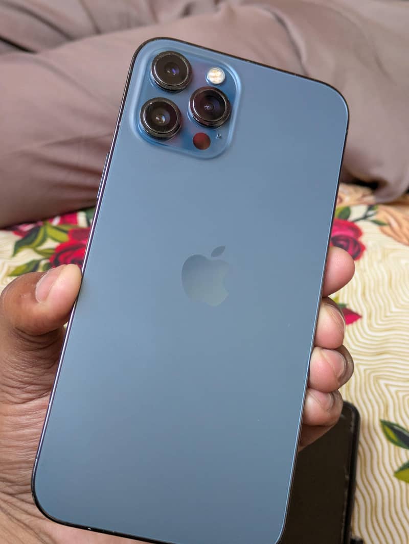 Apple iPhone 12 Pro Max 2