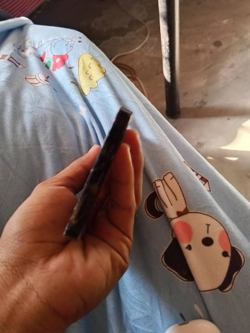 Apple iPhone 12 0