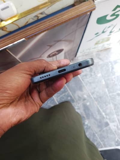 Vivo Y17s