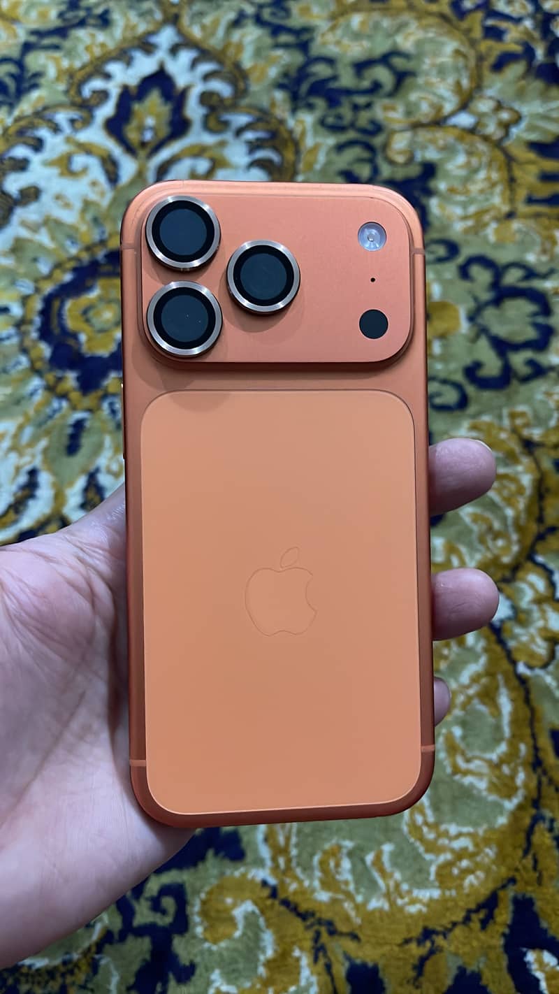 Apple iPhone 17 Pro 2