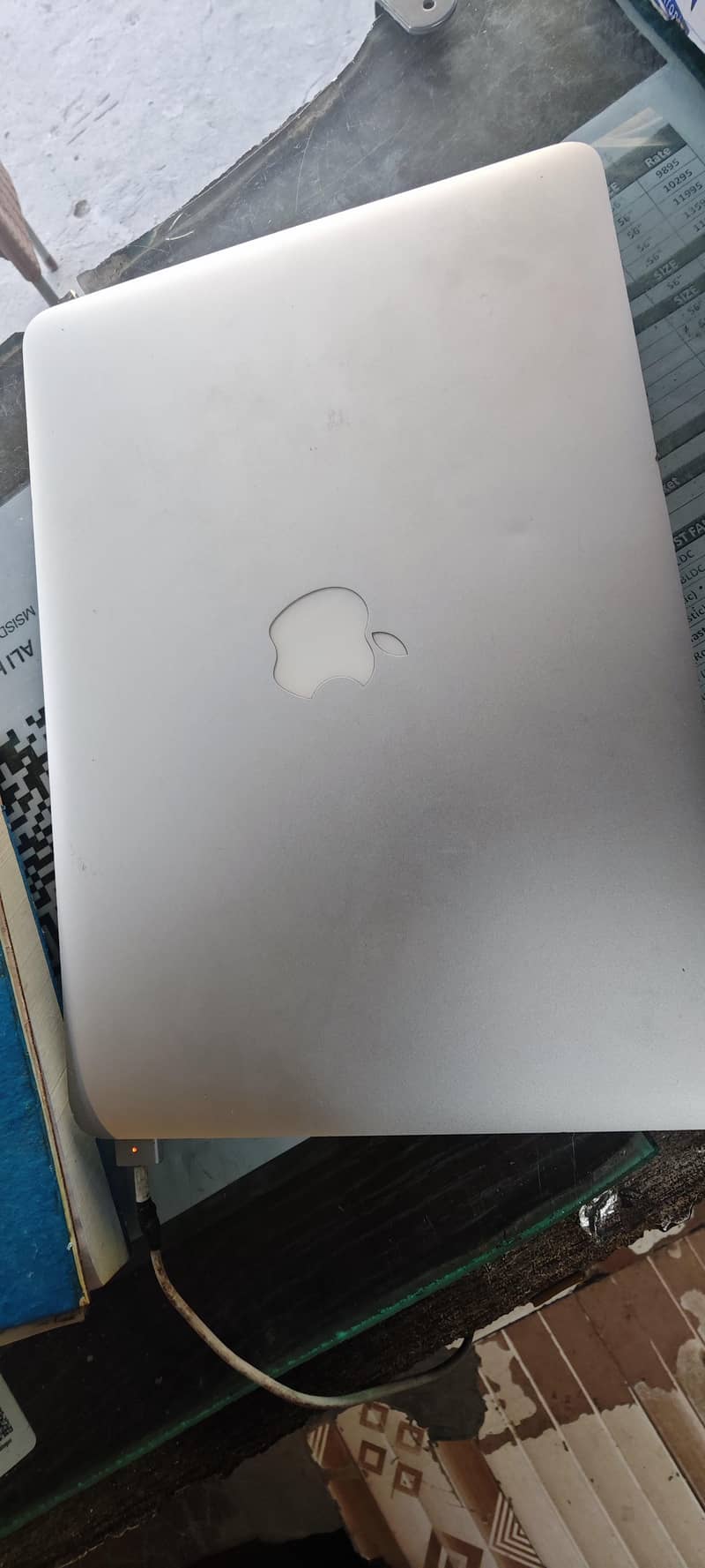 MACBOOK AIR 2013 4