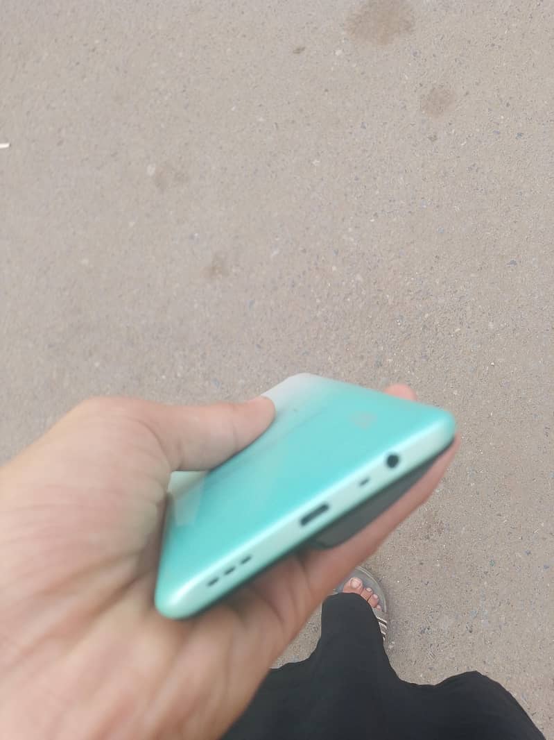 OPPO A31 2