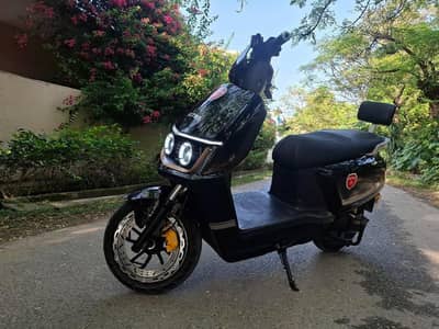 SCOOTY FOR SALE M6
