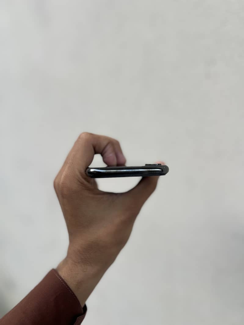 IPhone X (PTA Approved) 2